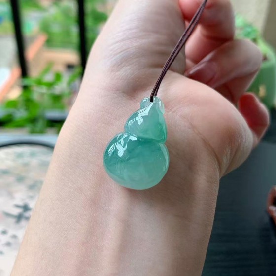 飘蓝花葫芦吊坠